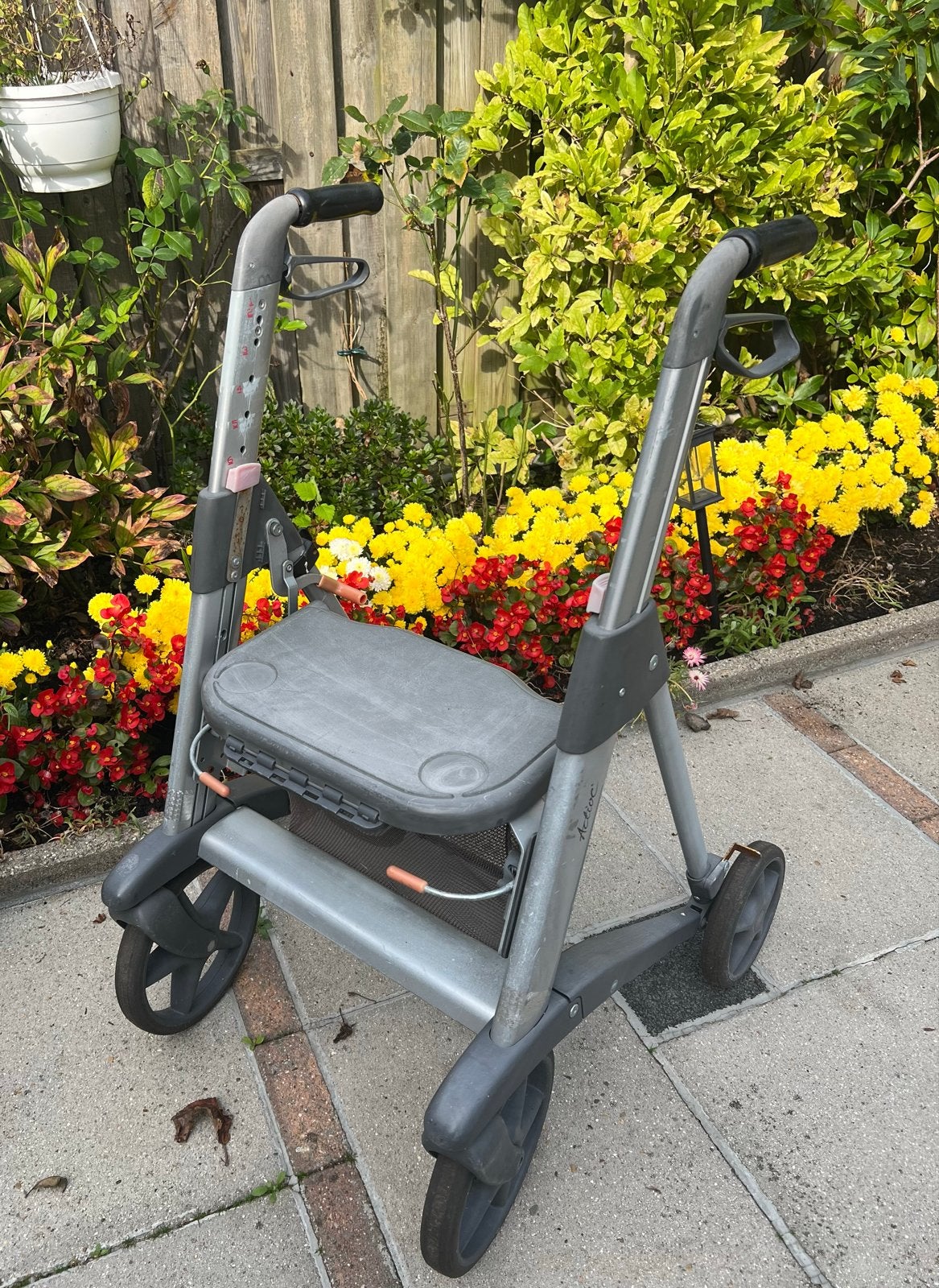Rollator, Ophalen, Gebruikt