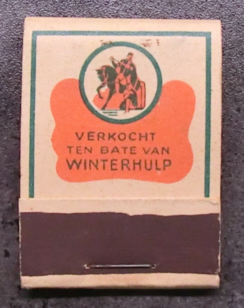 lucifers Winterhulp st Martinus (1944) cpl, Ophalen of Verzenden, Nieuw, Luciferdoosjes of -merken