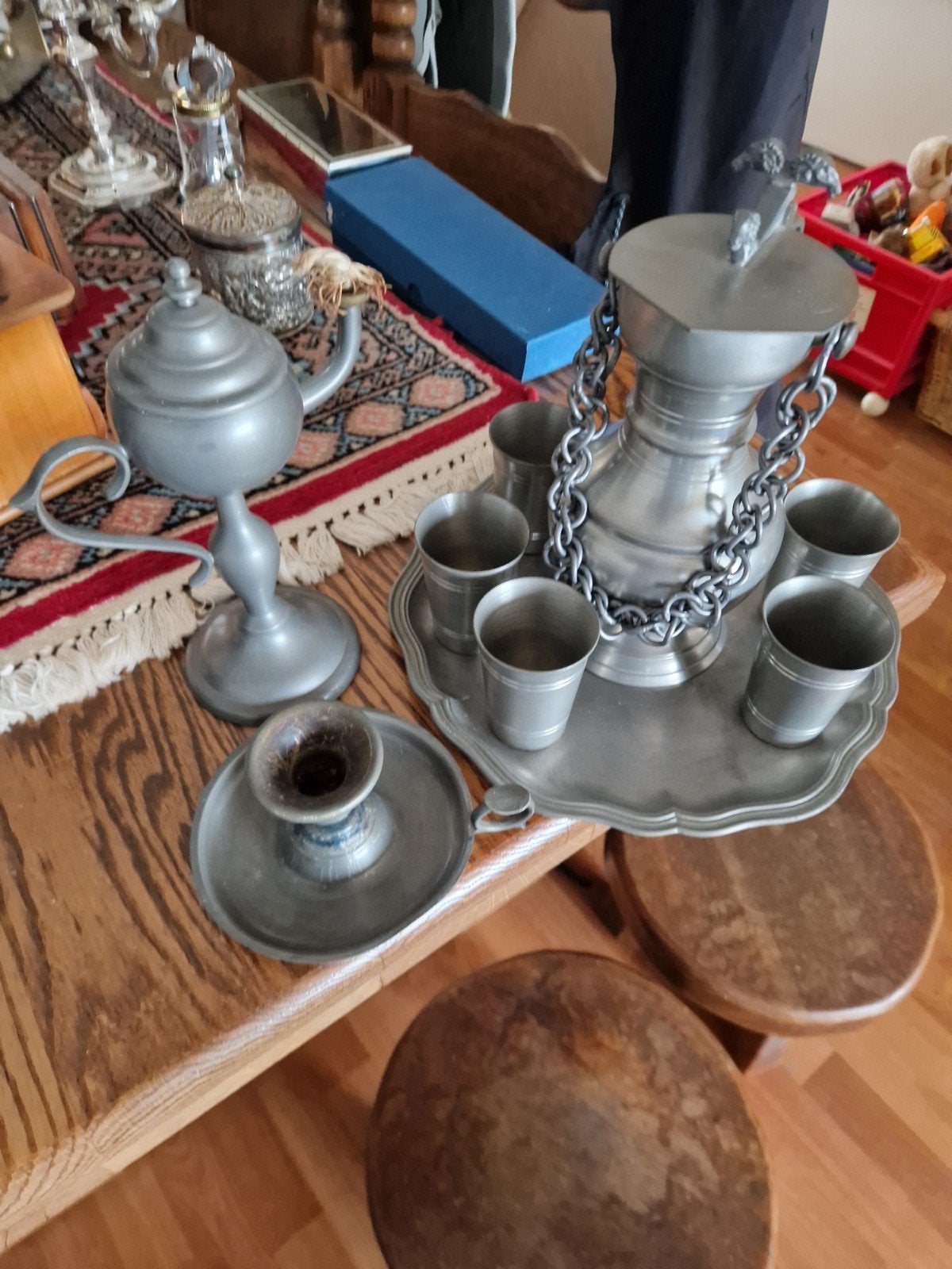Antiek tinnen set: kan, bekers, olielamp en kandelaar, Antiek en Kunst, Ophalen of Verzenden