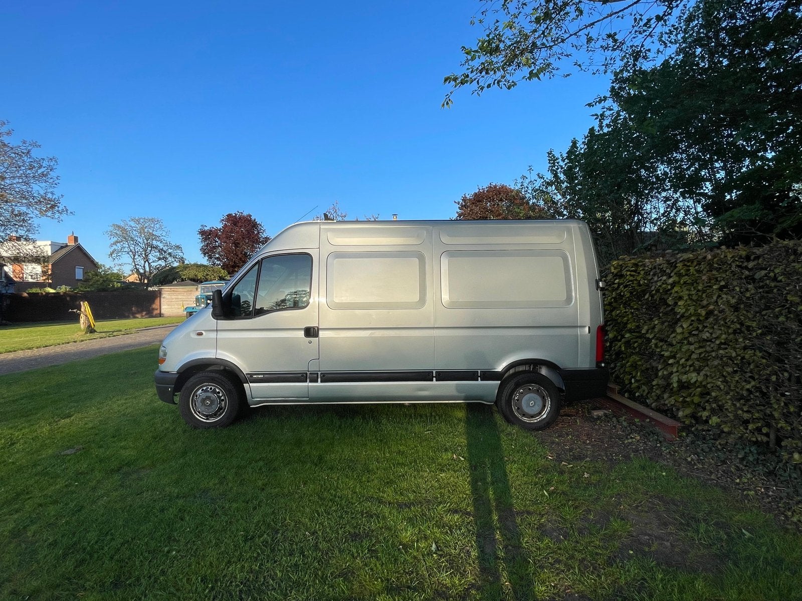 Renault 2003 Grijs, Auto's, 2000 kg, 2092 kg, Diesel, 9 stoelen