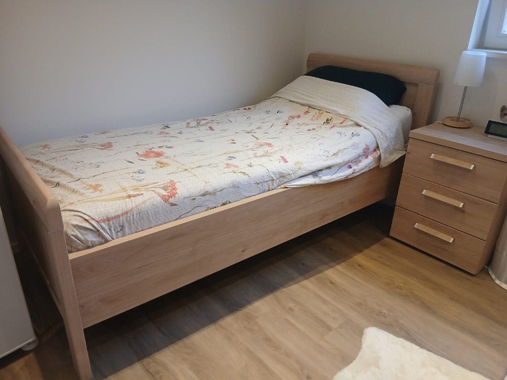 Bed, nachtkastje en kast, Huis en Inrichting, Kasten | Lockerkasten, Ophalen, Zo goed als nieuw