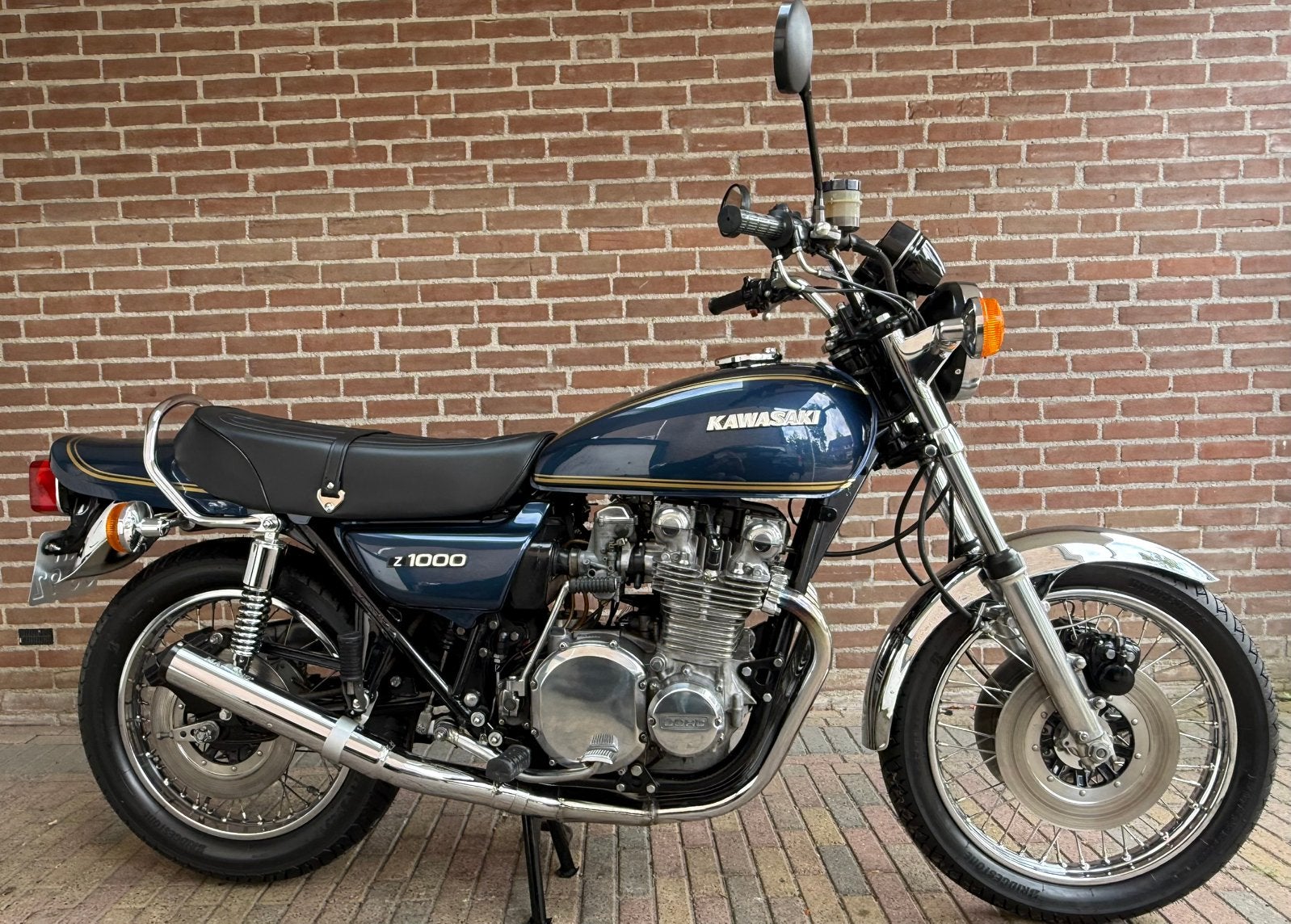 Kawasaki Z1000 A1., Motoren, 4 cilinders, Toermotor