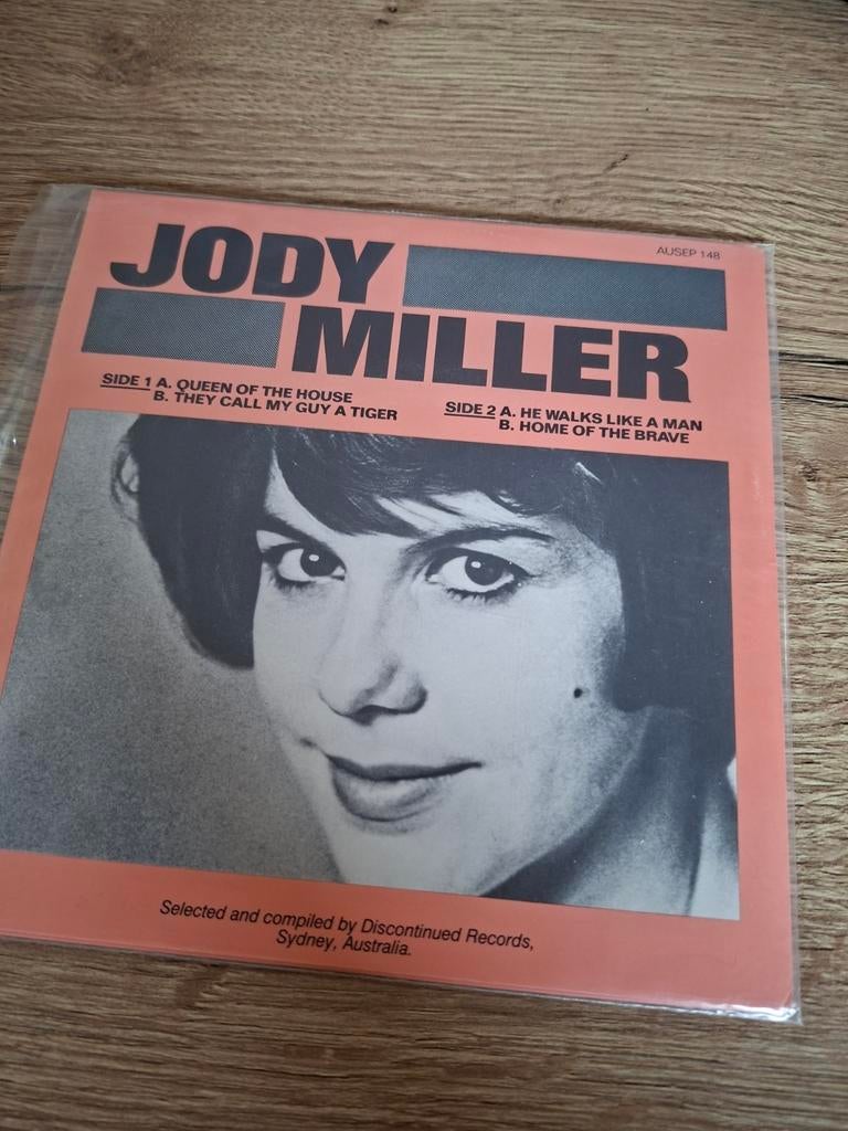 Jody Miller EP - Queen of the House, Ophalen of Verzenden