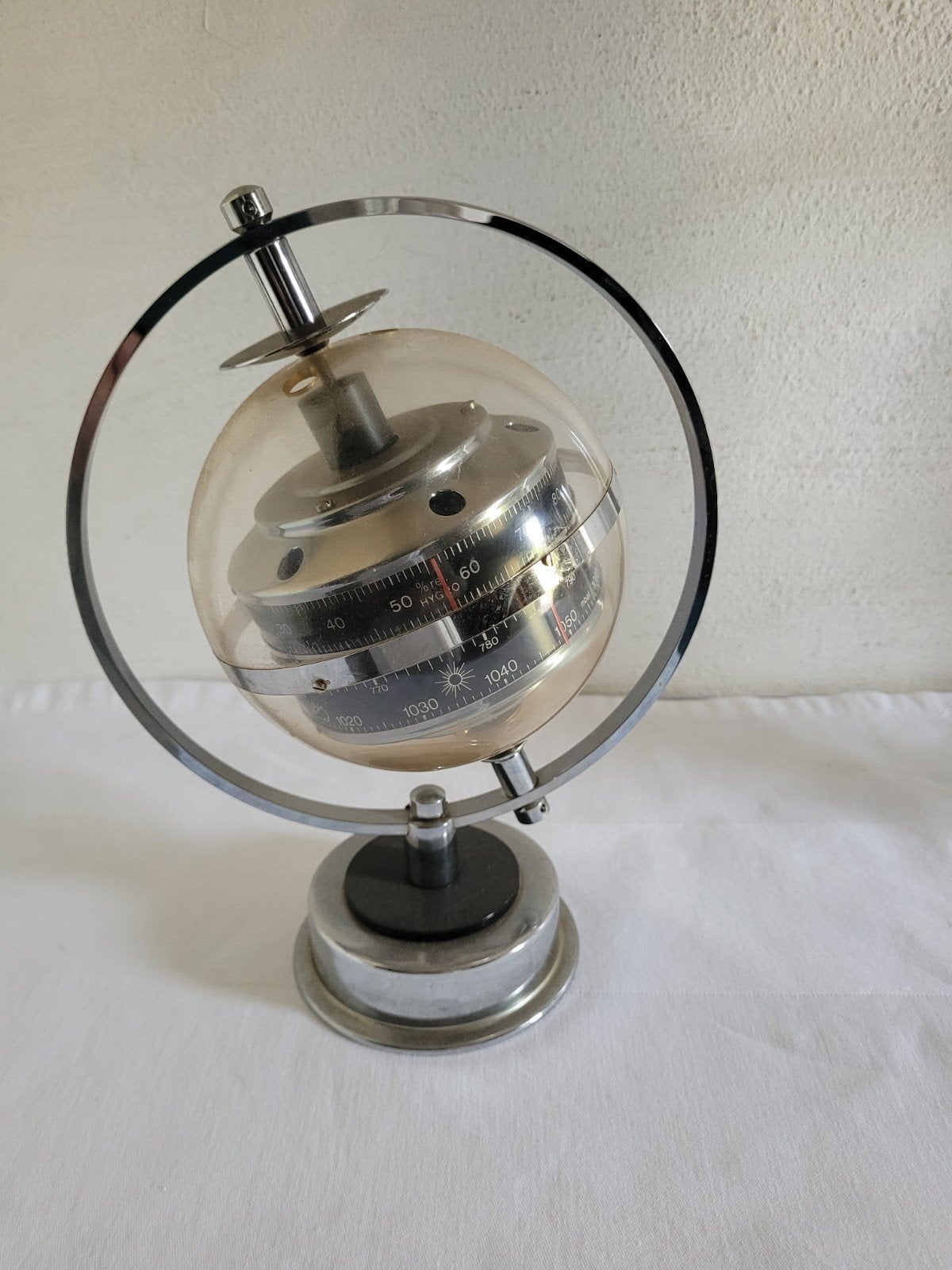 Huger  space age weerstation, Ophalen of Verzenden