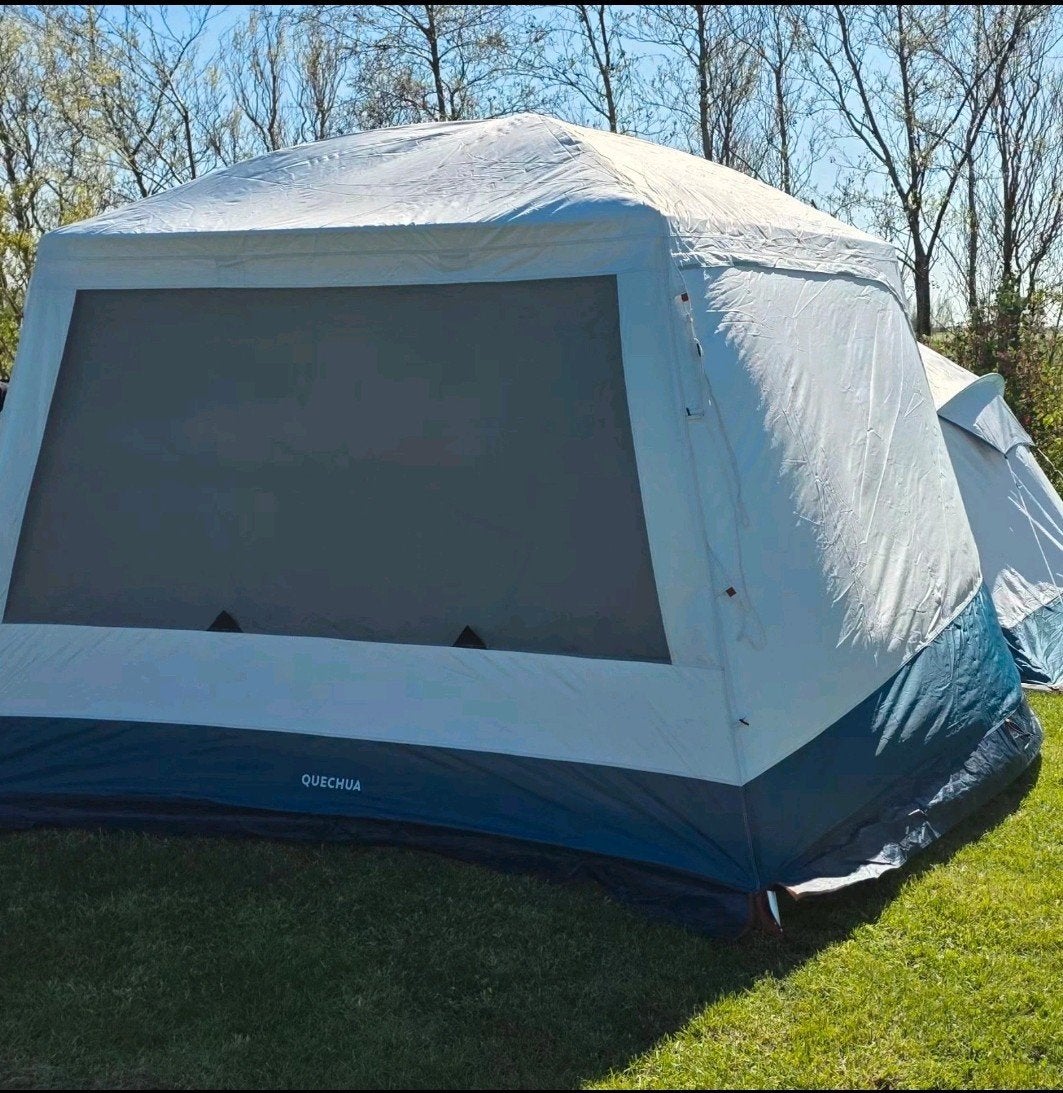 Quechua Dagtent voor kamperen voor 10 personen arpenaz base, Ophalen of Verzenden, Zo goed als nieuw
