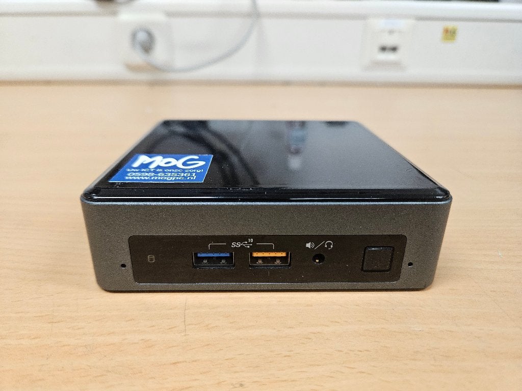 Intel NUC i3 8e Gen / 8GB / SSD / Windows 11, Computers en Software, Desktop Pc's, Refurbished, 3 tot 4 Ghz, SSD, 8 GB, Ophalen