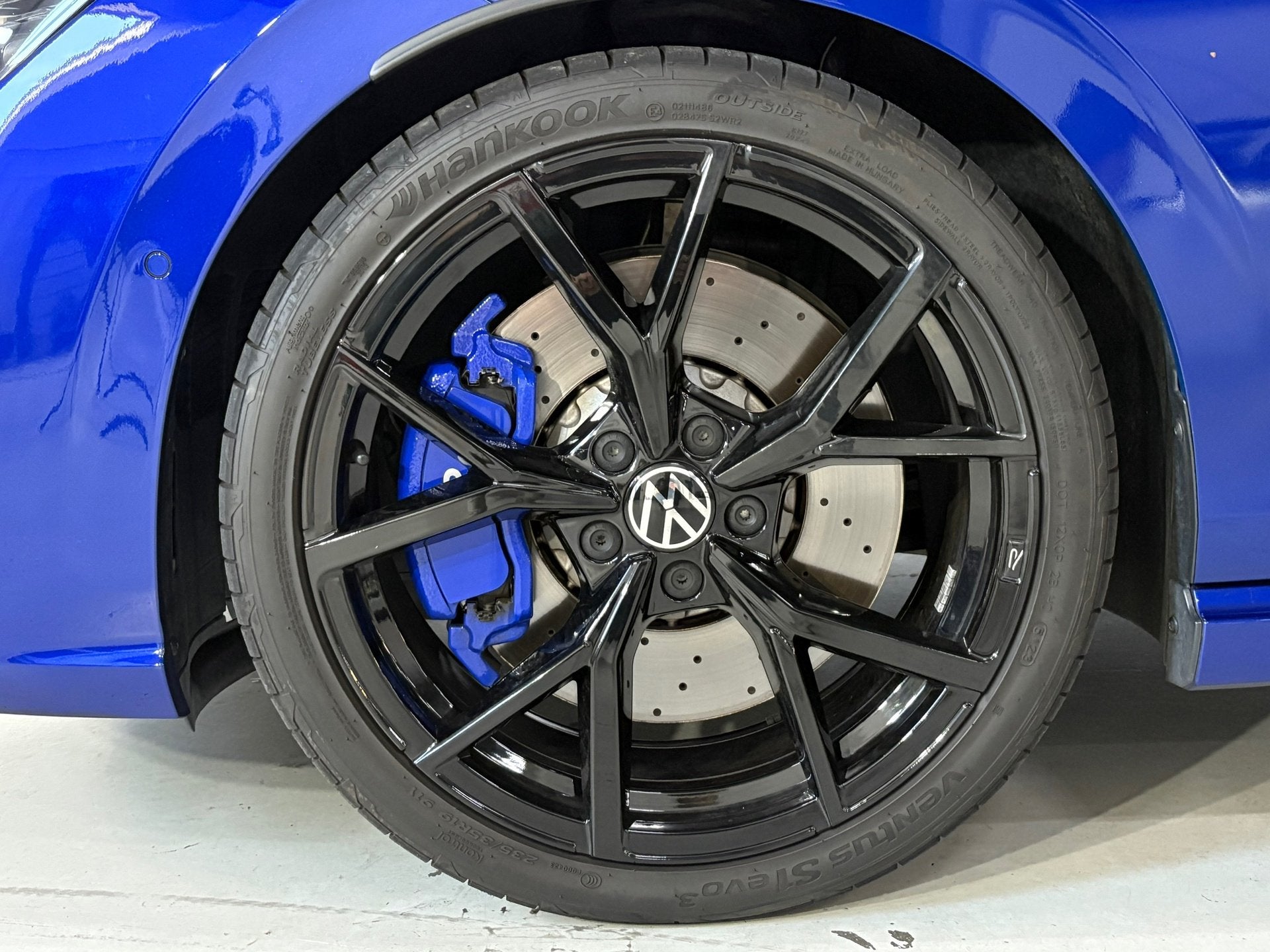 Volkswagen GOLF 2.0 TSI R 4Motion, Pano, Akra, HK Audio, HUD, Gebruikt, 4 cilinders, 1984 cc, Blauw