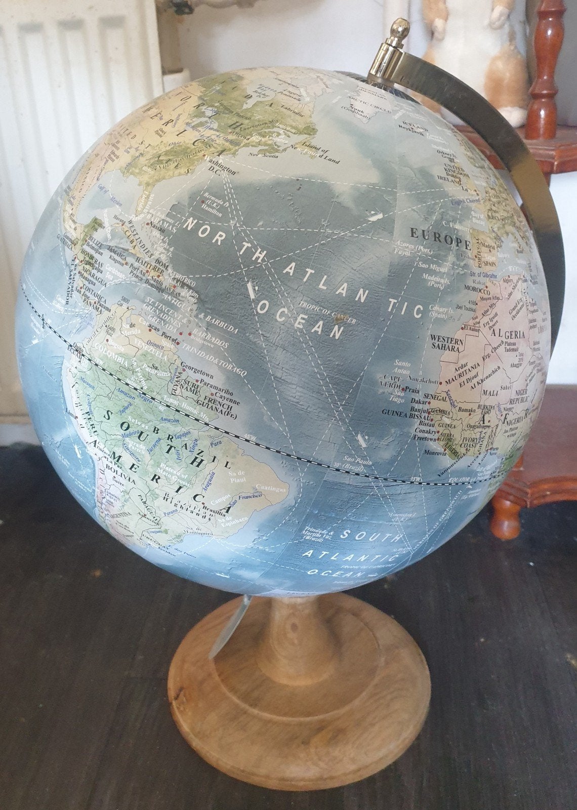 Grote wereldbol 45 cm hoog, Ophalen of Verzenden, Zo goed als nieuw