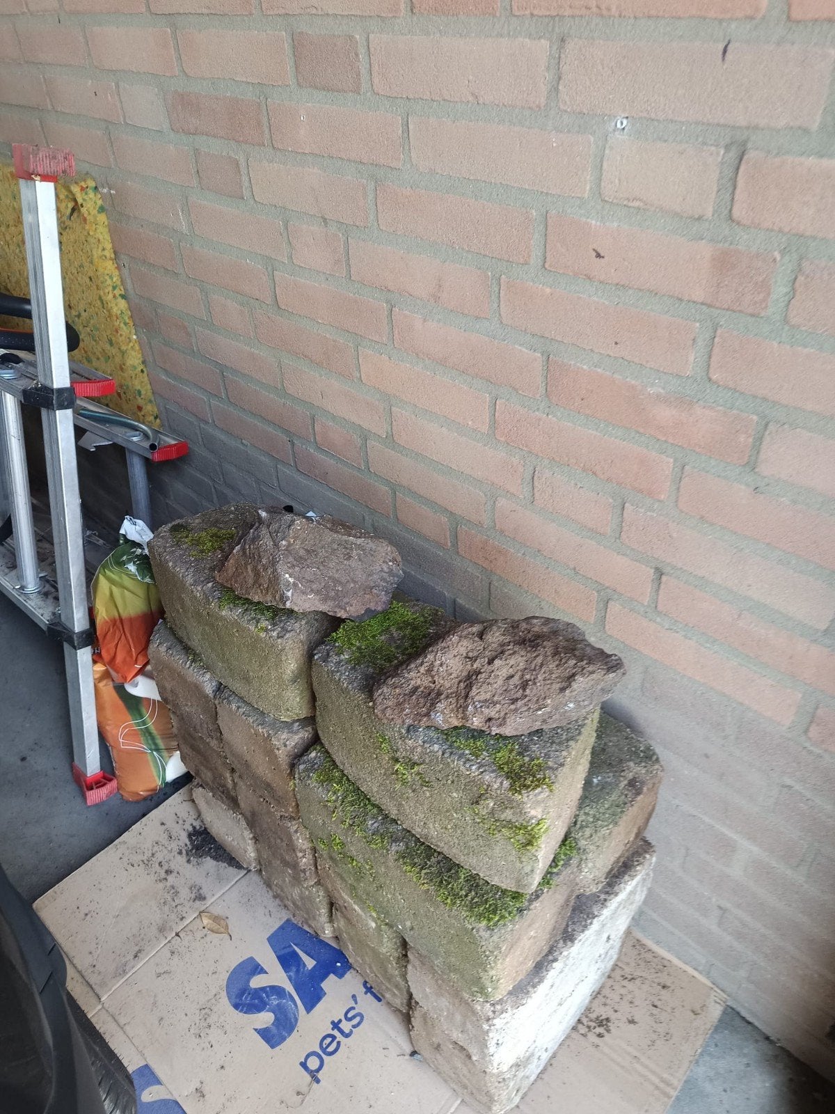 Border blokken & Rotssteen., Doe-het-zelf en Verbouw, Metselstenen, Ophalen, Kalkzandstenen