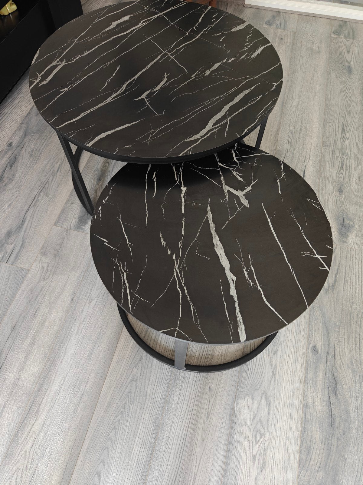 2 salon tafels marmerlook, Huis en Inrichting, Ophalen, 50 tot 100 cm, Rond, 50 tot 100 cm