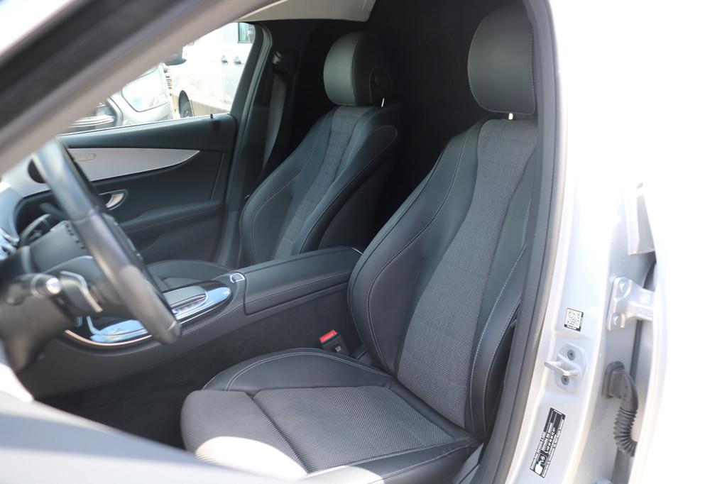 Mercedes-Benz E-Klasse 200 T Indus Dueexis Begrafenisauto (n, Auto's, Mercedes-Benz, Automaat, Achterwielaandrijving, Gebruikt