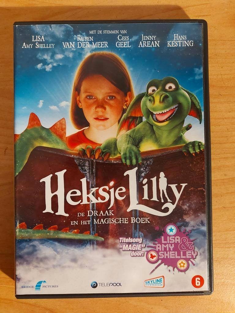 Heksje Lilly de Draak en Het Magische Boek, Alle leeftijden, Ophalen of Verzenden, Zo goed als nieuw, Komedie