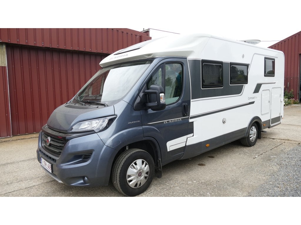 Adria compact dl (1059400), Caravans en Kamperen, Campers, Afzuigkap, Fiat, Elektrische ramen, 6 tot 7 meter