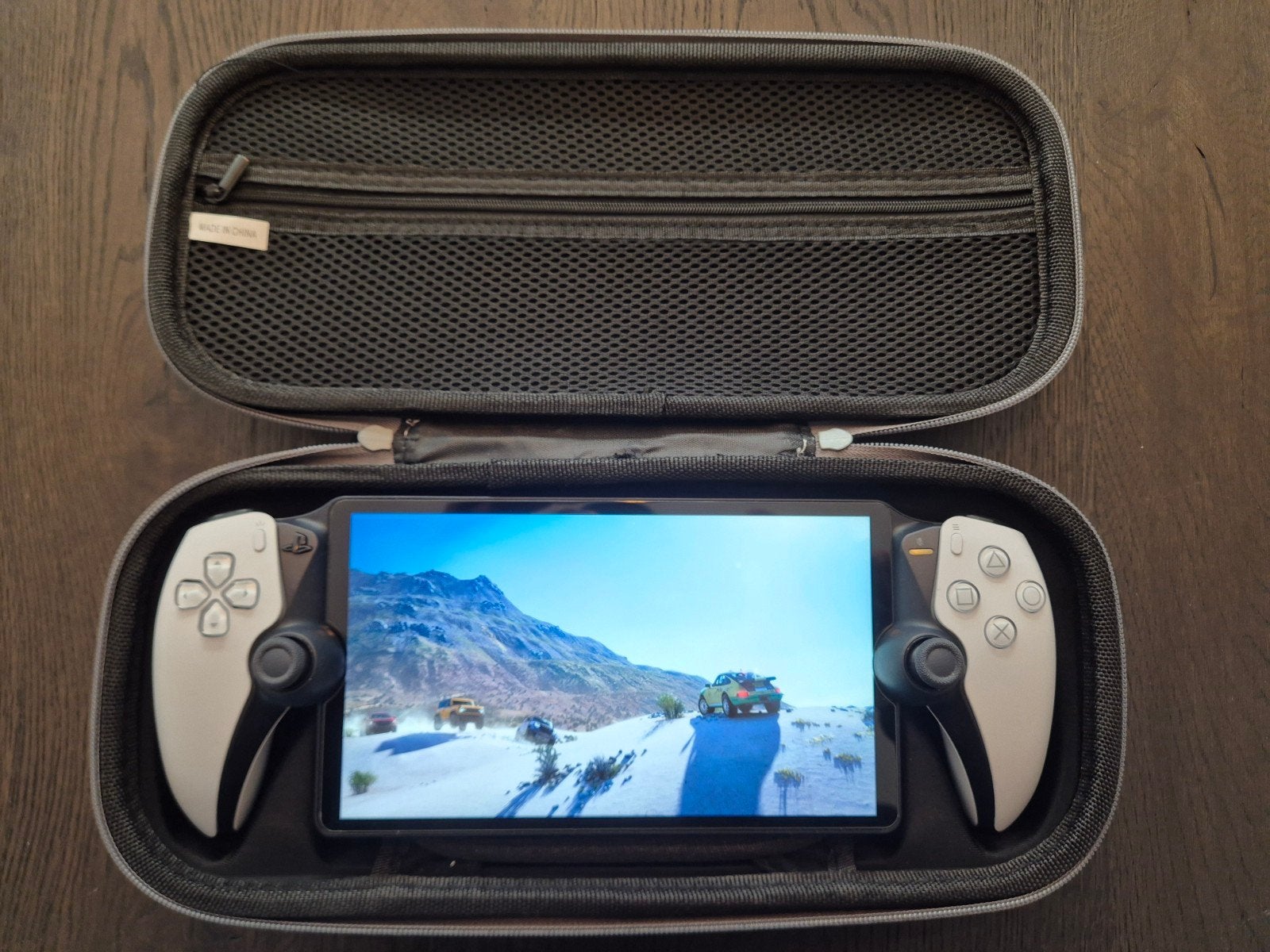 Foto 6 van Sony PlayStation Portal - Zo goed als nieuw met accessoires