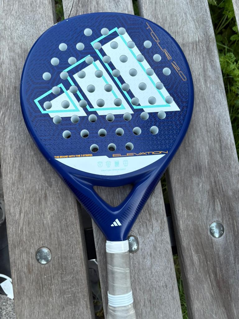 Padel racket, Ophalen