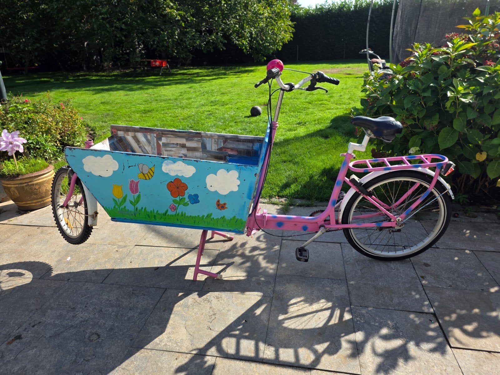 Unieke Bakfiets - Roze met Handgeschilderde Bloemen, Ophalen, Gebruikt, 2 kinderen, Overige merken