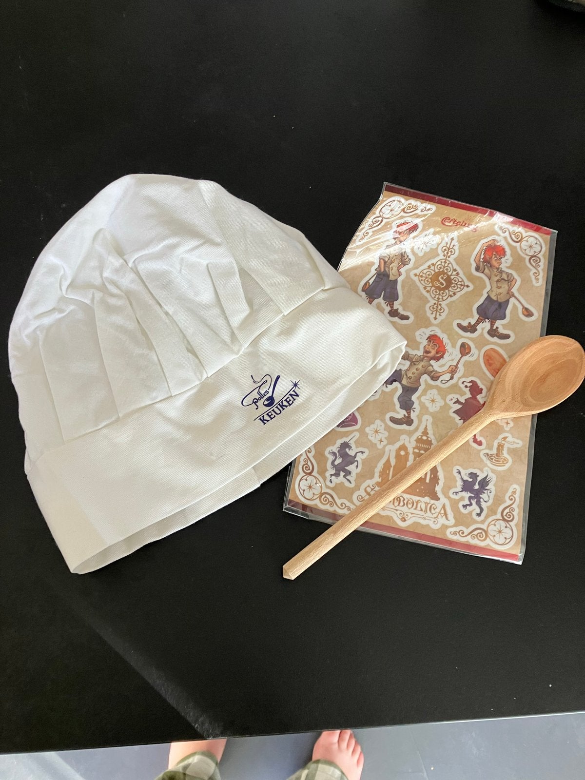 Efteling Polle's Keuken set: koksmuts, lepel en stickers, Ophalen of Verzenden, Nieuw, Gebruiksvoorwerp