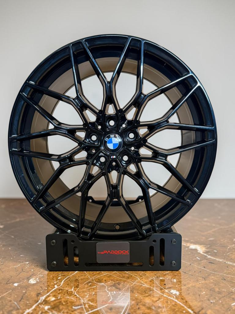 19” BMW Velgen 1000M Style Hoogglans Zwart Breedset