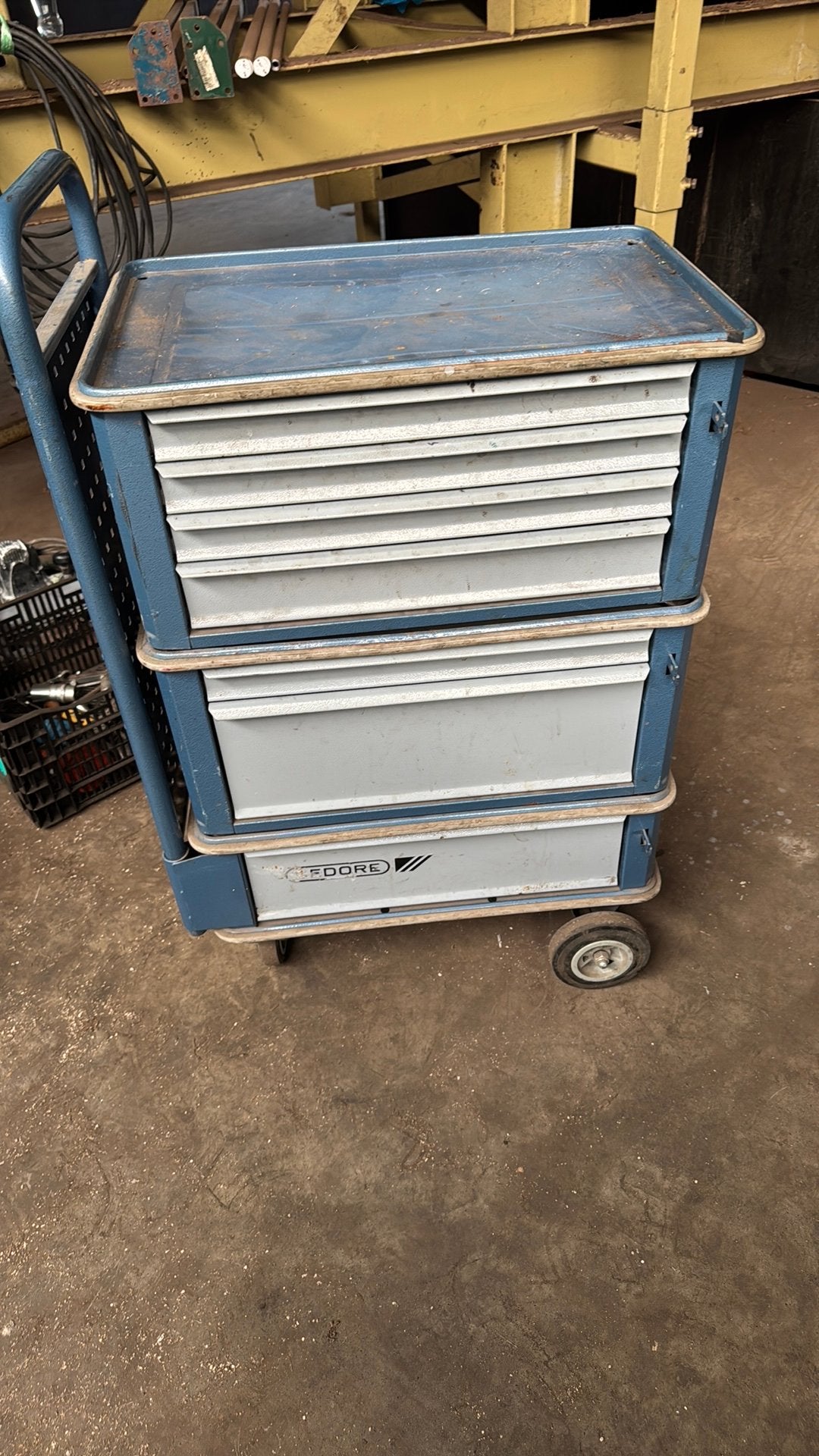 gedore wagen met gereedschap, Ophalen, Zo goed als nieuw