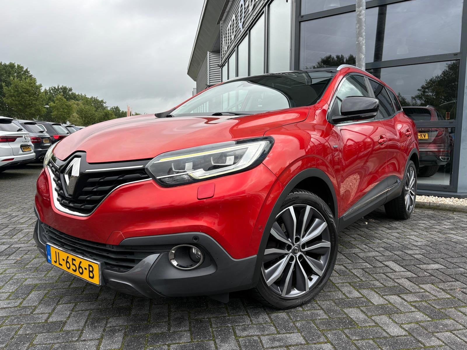 Renault Kadjar 1.2 TCe Bose | Panorama | Navigatie | Cruise, Auto's, Voorwielaandrijving, Kadjar, Gebruikt, 4 cilinders