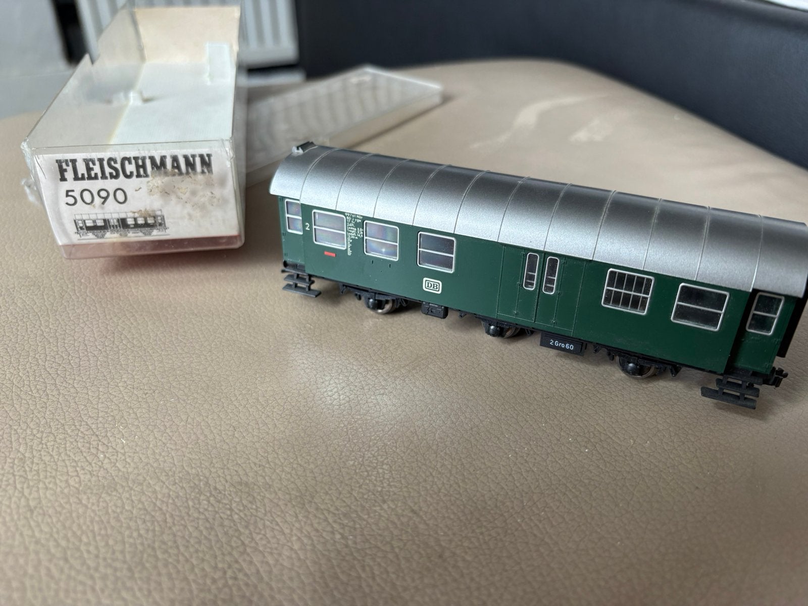 Fleischmann H0 5090 personenrijtuig met bagageafdeling DRG, Gelijkstroom, Fleischmann, Wagon, Ophalen of Verzenden