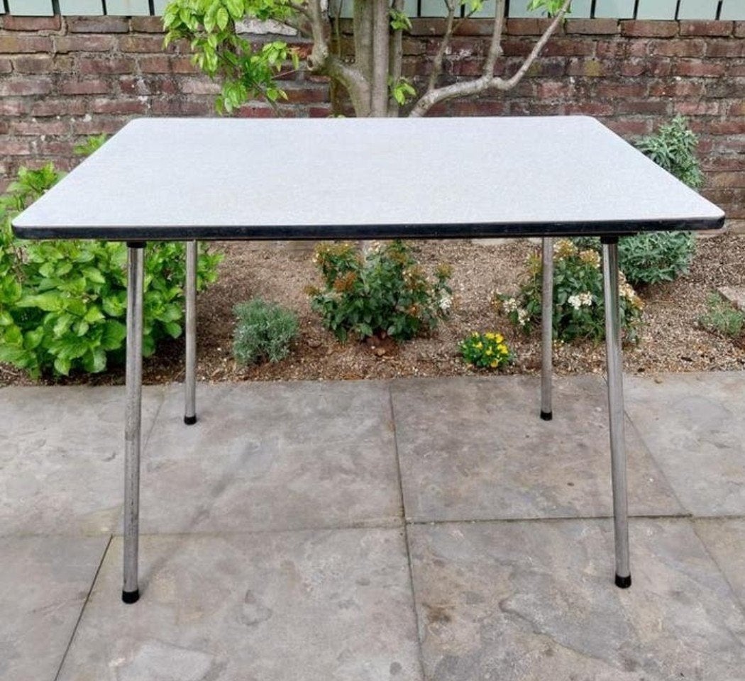 Formica tafel, Vintage, eetkamertafel, campingtafel., Ophalen of Verzenden, Zo goed als nieuw, Campingtafel