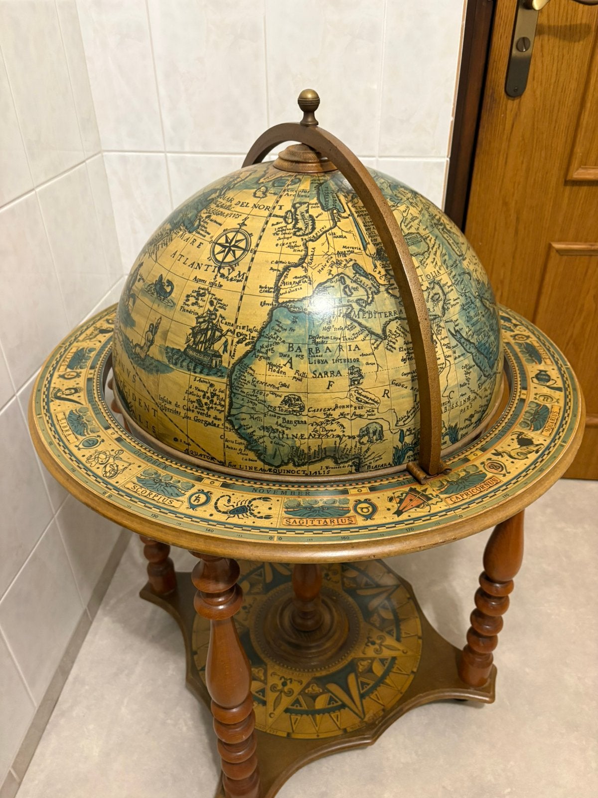 ANTIEKE bar globe bol drankglobe wereldbol barglobe globebar, Ophalen, Zo goed als nieuw