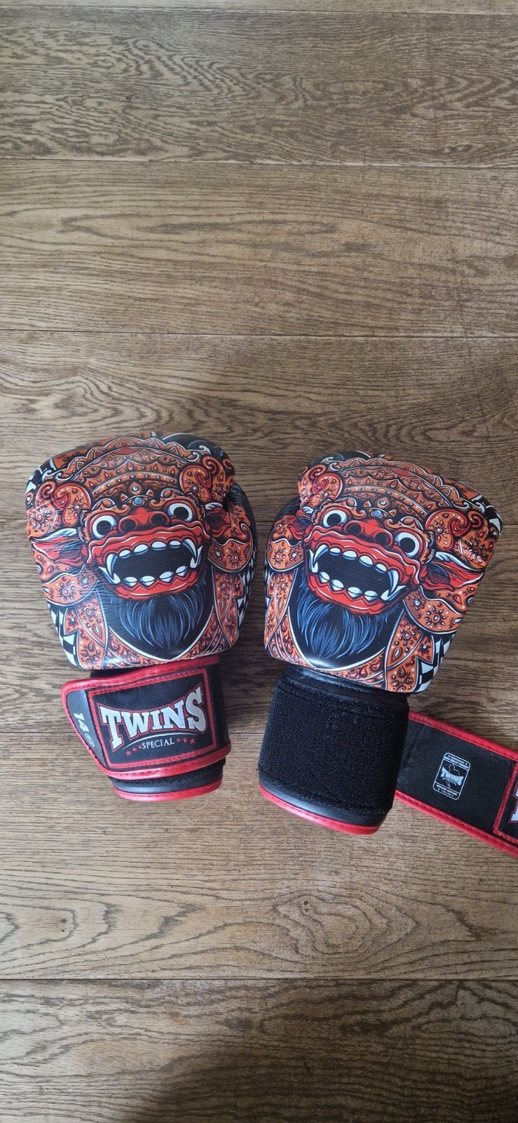 Twins Special Kickbokshandschoenen 14 oz Leer (FBGVL-3 ), Overige, Vechtsportmateriaal, Maat L, Ophalen of Verzenden