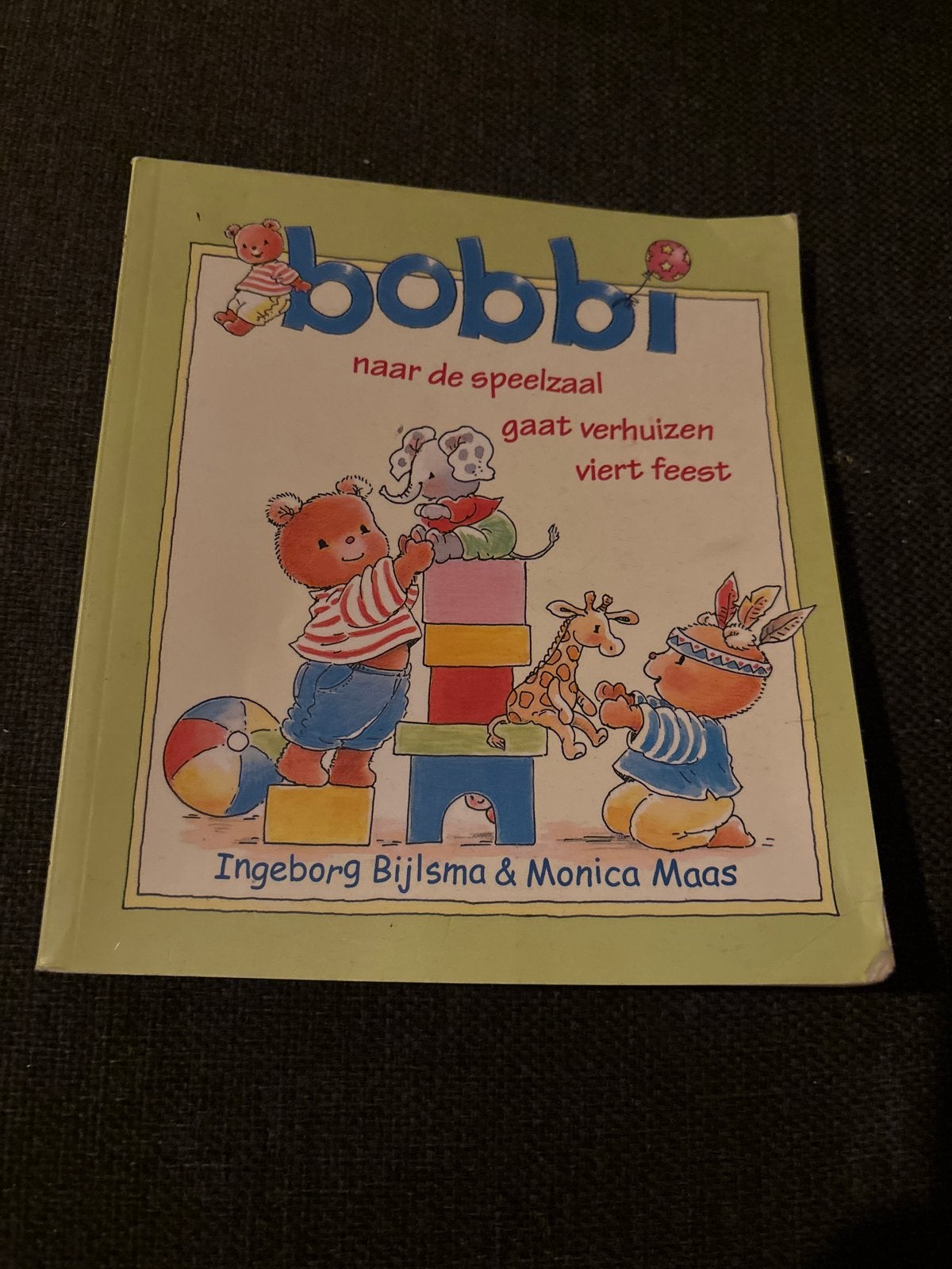 Bobbi naar de speelzaal, gaat verhuizen, viert feest, Gelezen, Fictie algemeen, Jongen of Meisje, Ophalen of Verzenden