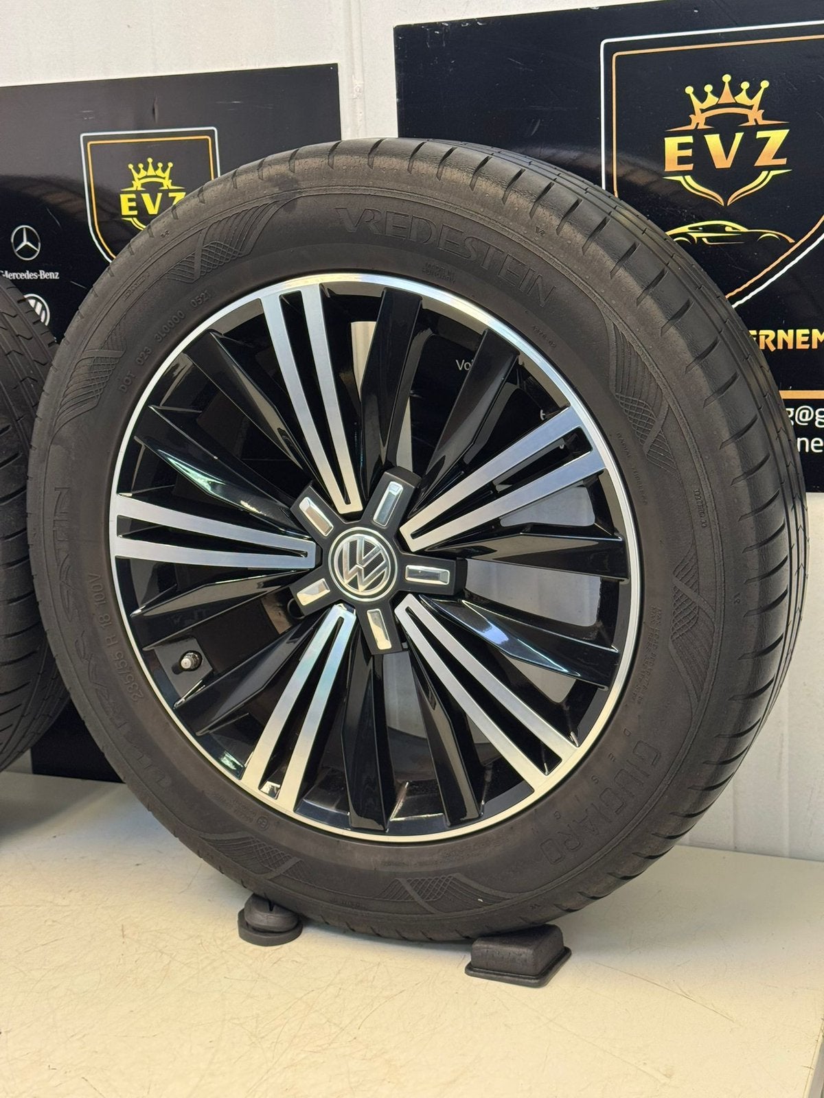 2 stuks org. velgen met banden VW Tiguan II bj.2018 5x112, 18 inch, Gebruikt, Banden en Velgen, Ophalen of Verzenden