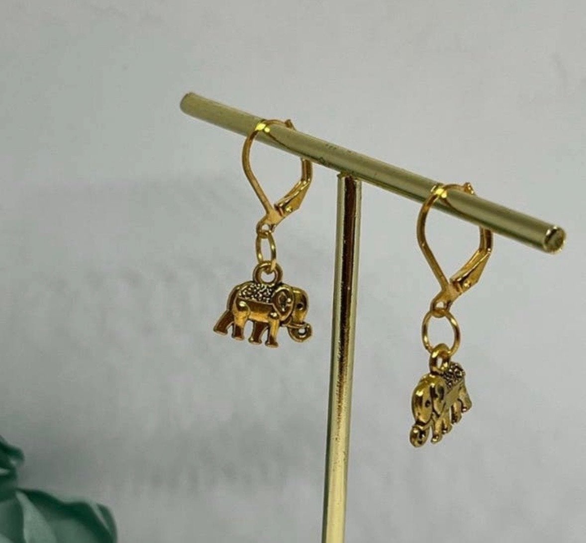 Nieuwe Goudkleurige Olifant Oorbellen, Sieraden, Tassen en Uiterlijk, Oorbellen, Overige materialen, Hangers, Verzenden, Nieuw