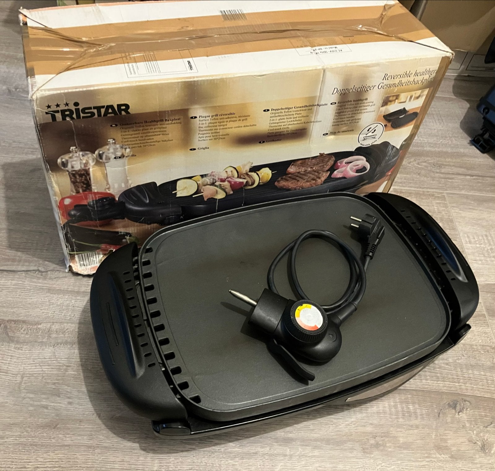 Tristar Bakplaat - Grillplaat, Ophalen, Zo goed als nieuw, 4 t/m 7 personen