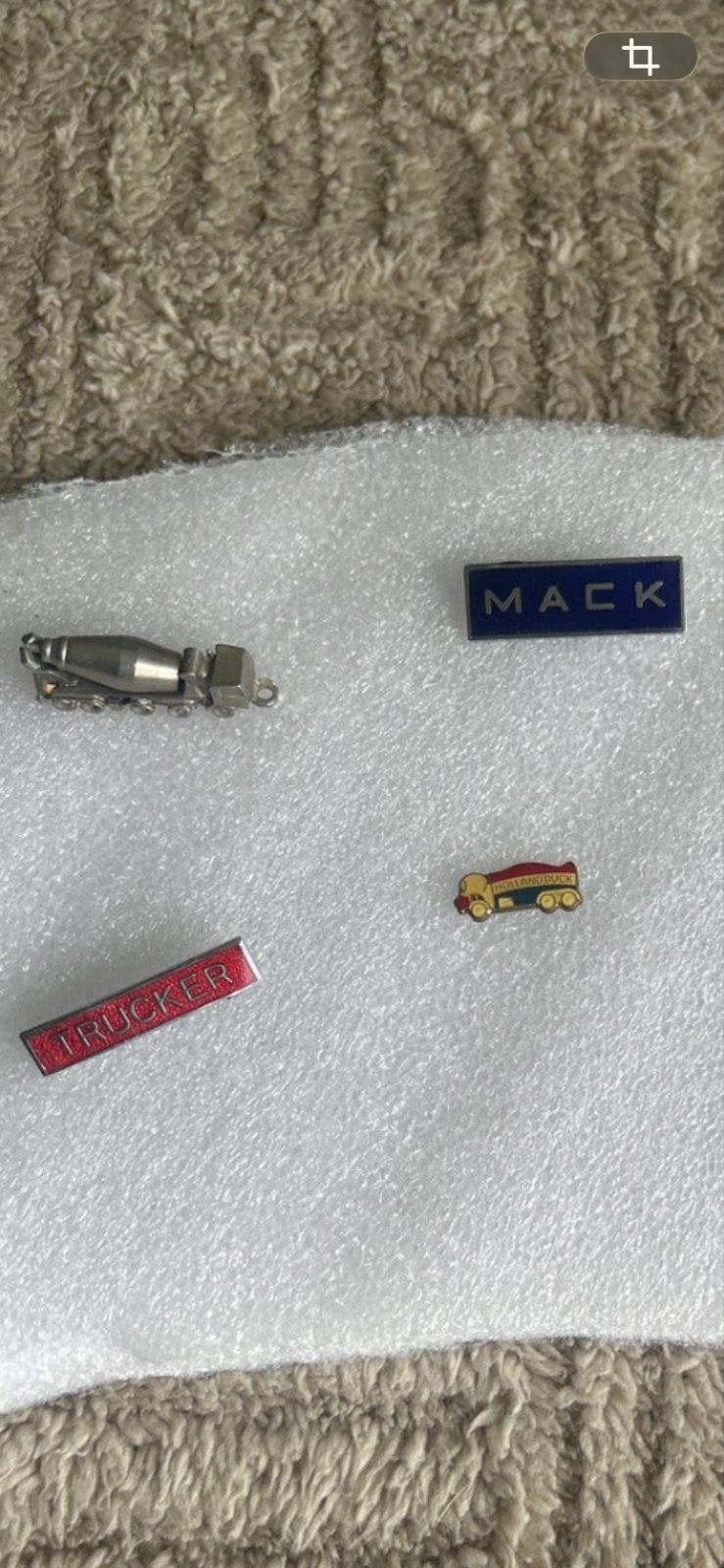 Vintage Mack Truck en Diesel Speldjes en Medaille Set, Ophalen of Verzenden, Gebruikt, Auto's