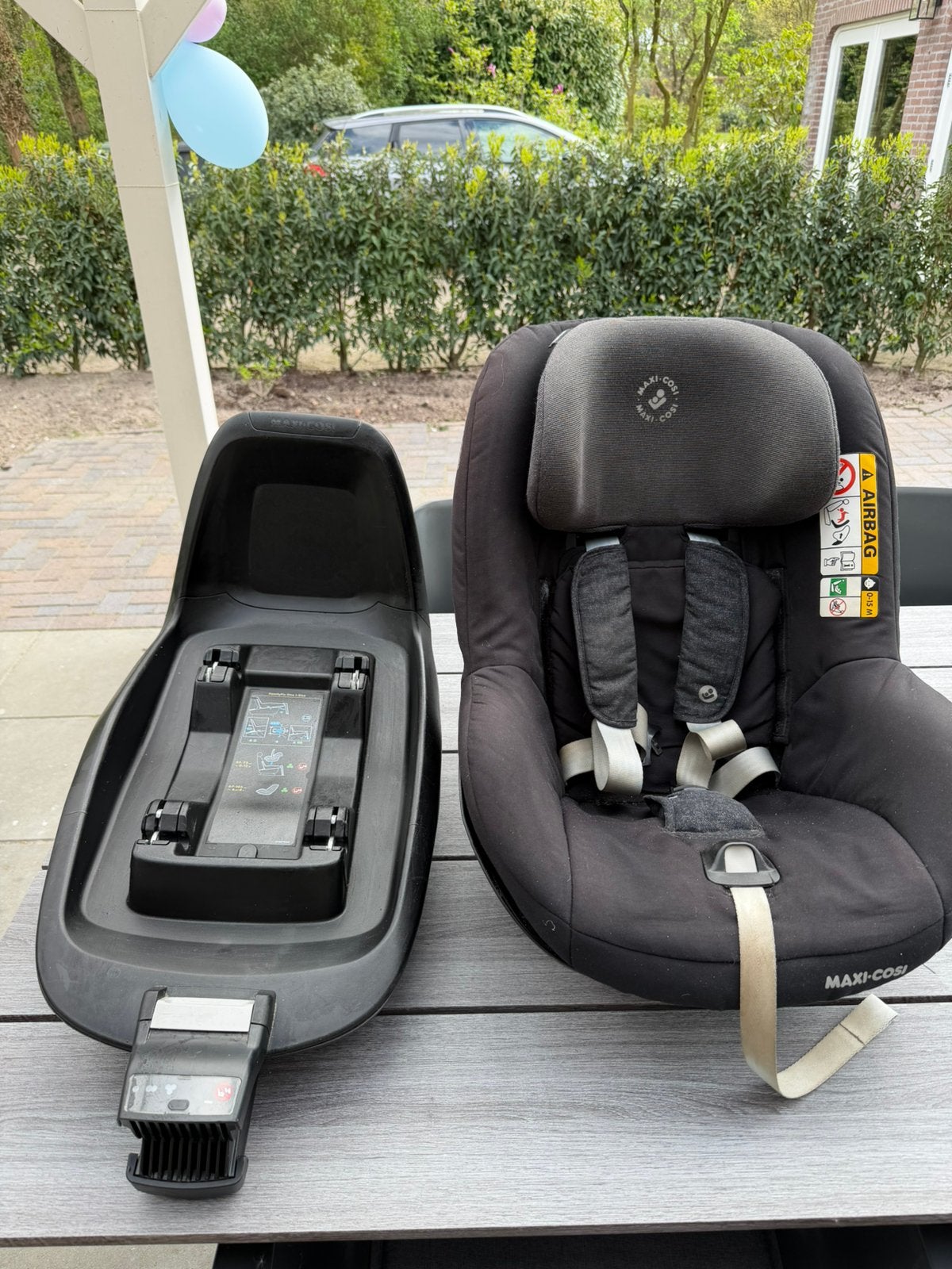 Maxi Cosi pearl smart + family fix one, Ophalen, Gebruikt, 9 t/m 18 kg, Slaapstand