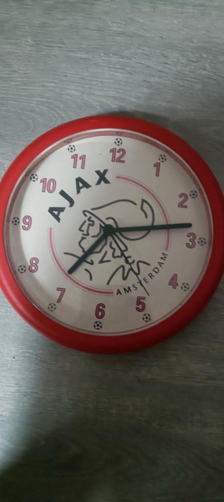 Ajax Wandklok, Ophalen of Verzenden, Gebruikt, Wandklok