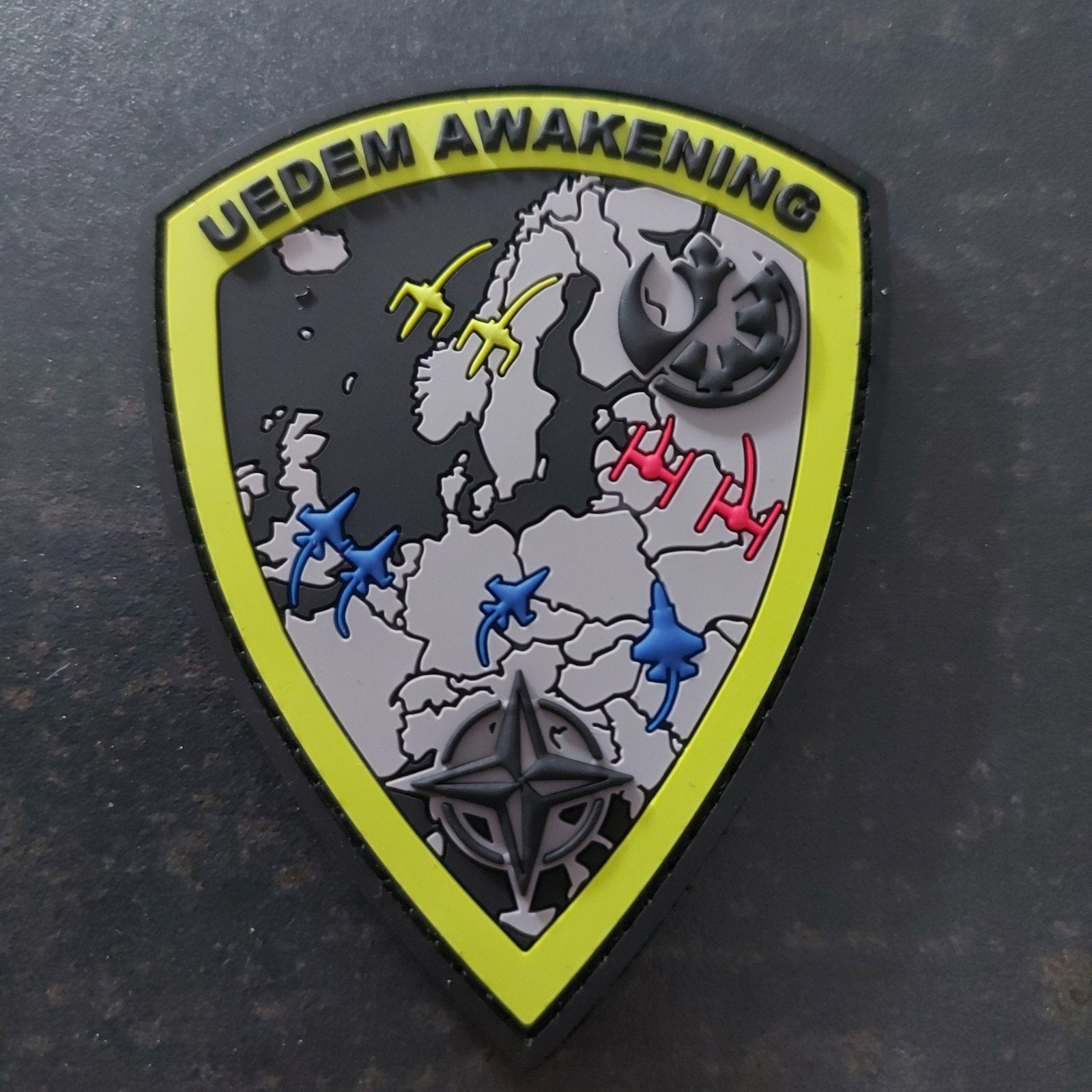 Patch oefening Uedem Awakening Nato, Ophalen of Verzenden, Zo goed als nieuw, Patch, Badge of Embleem