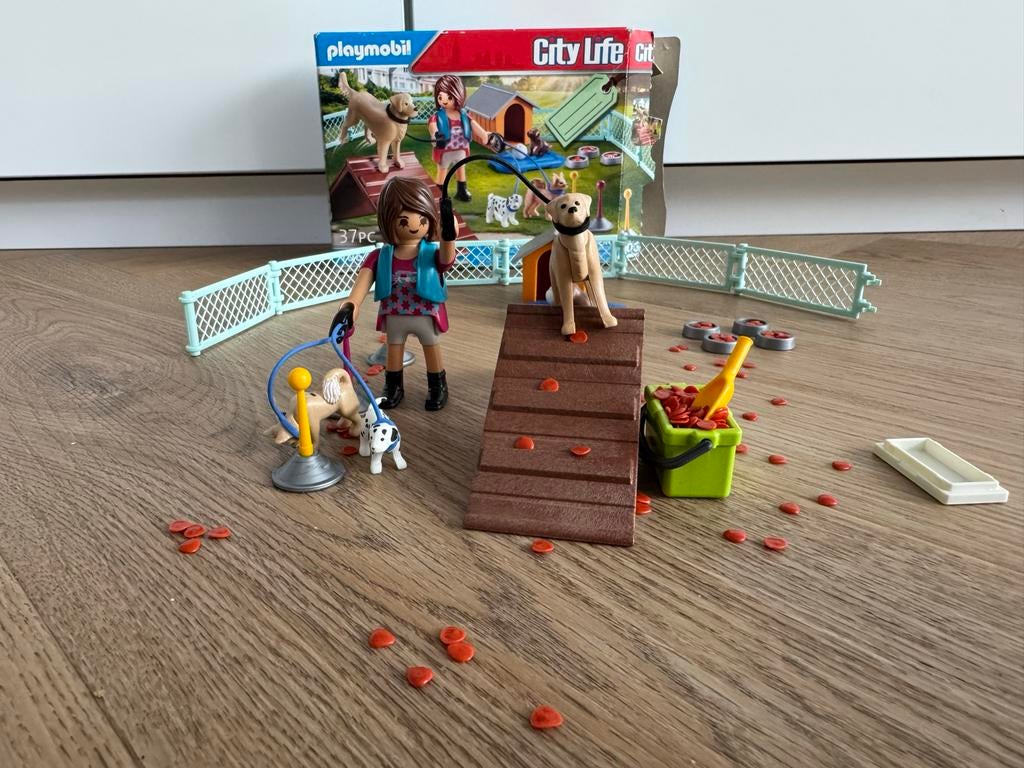 Playmobil City Life Hondenopvang / Hondentraining Set, Ophalen of Verzenden, Zo goed als nieuw, Los playmobil