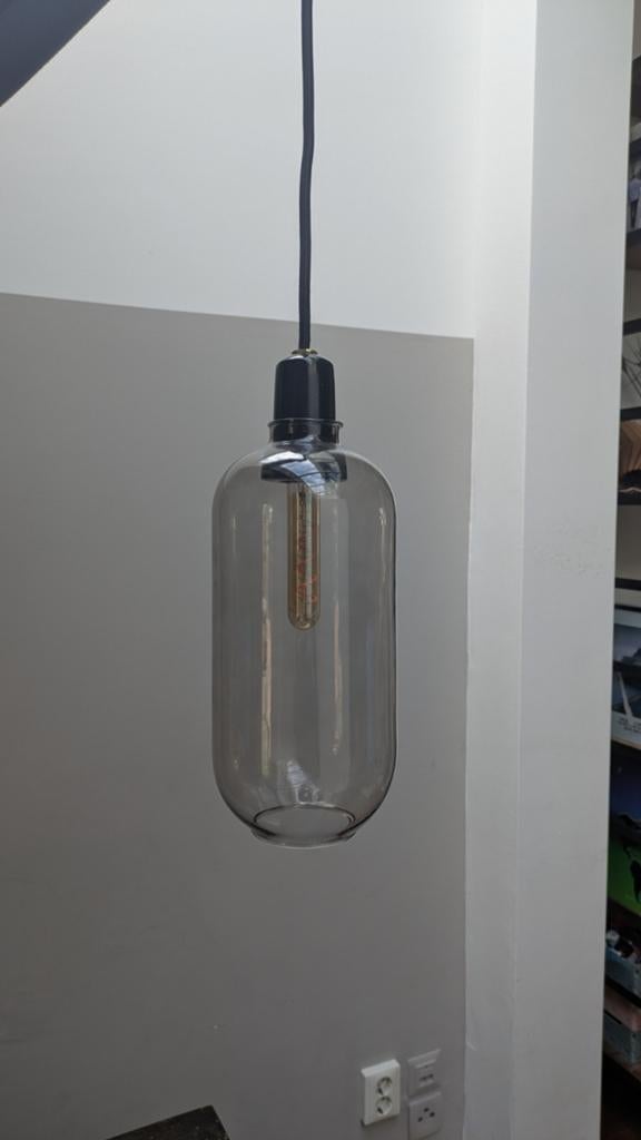 Normann Copenhagen Amp L Hanglamp - smoke/zwart, Huis en Inrichting, Lampen | Hanglampen, 50 tot 75 cm, Modern, Scandinavisch design