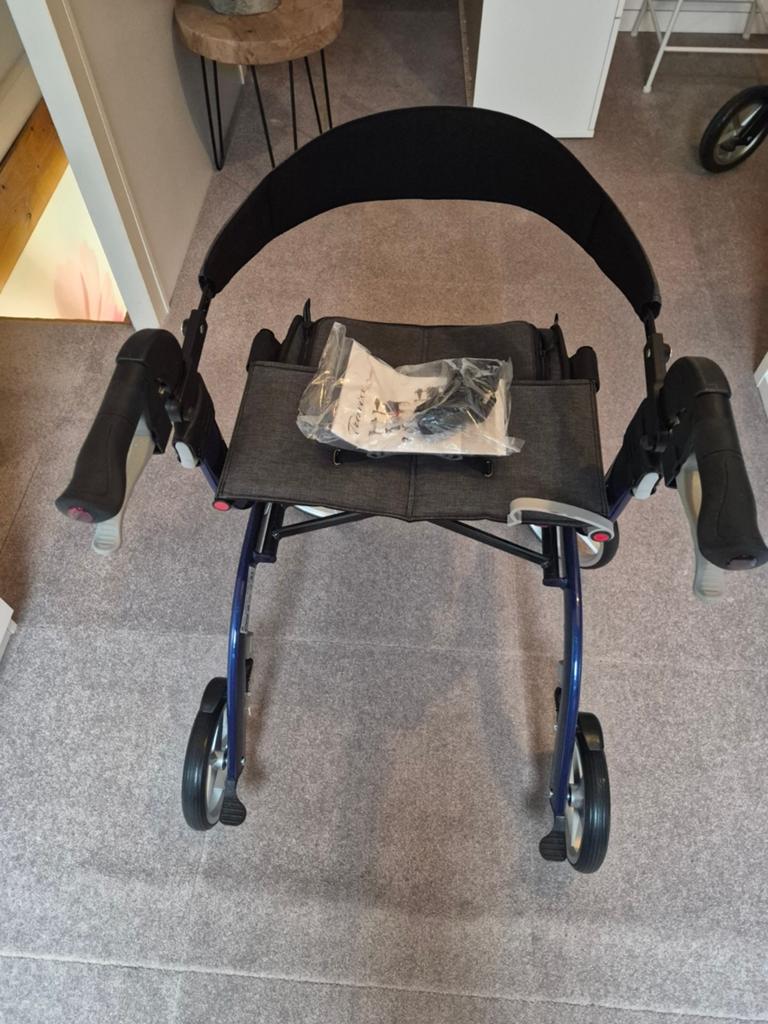 Zo goed als nieuwe rollator., Diversen, Ophalen, Zo goed als nieuw
