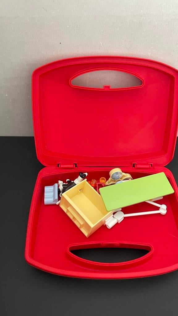 Playmobil dierenarts, Ophalen, Zo goed als nieuw, Complete set