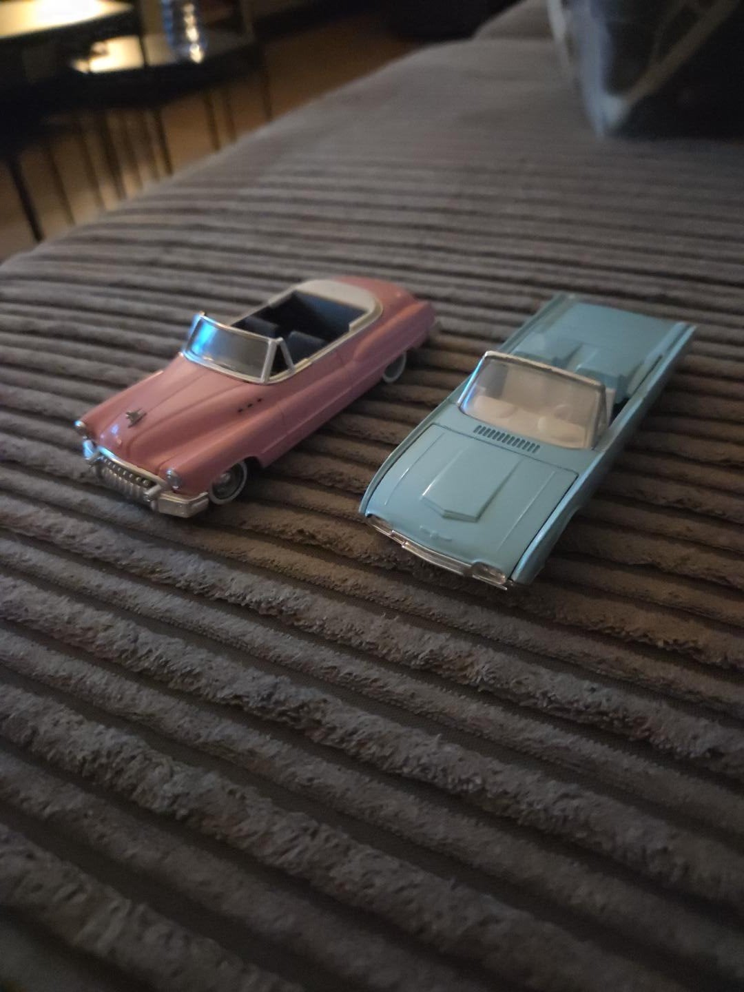 Solido schaalmodellen: Buick 1950 & Ford Thunderbird 1961, Ophalen of Verzenden, Gebruikt