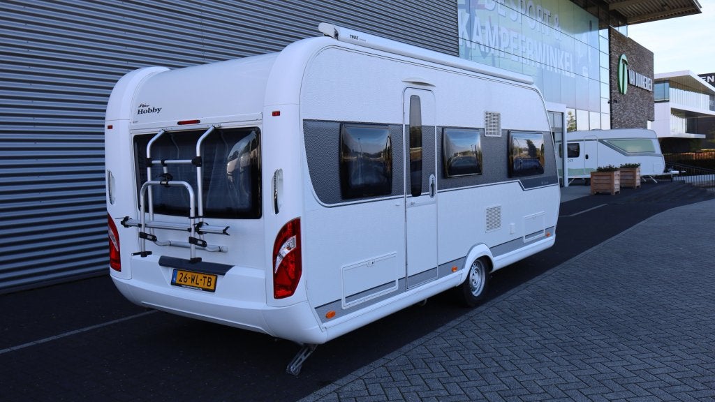 Hobby De Luxe 495 UL 2 enkele bedden, Schokbreker, Rondzit, Hobby, Bedrijf