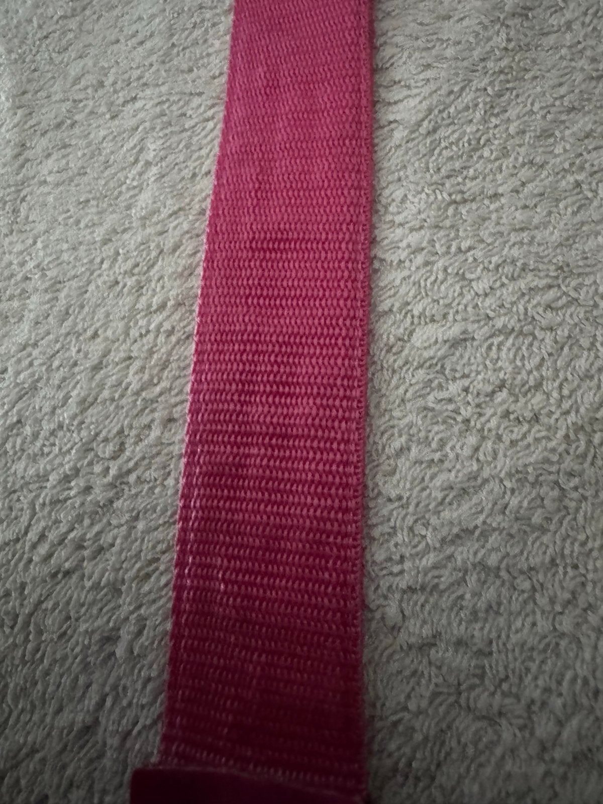 Roze riem met studs en gesp - gebruikt., 3 tot 5 cm, 90 tot 100 cm, Heupriem, Ophalen of Verzenden
