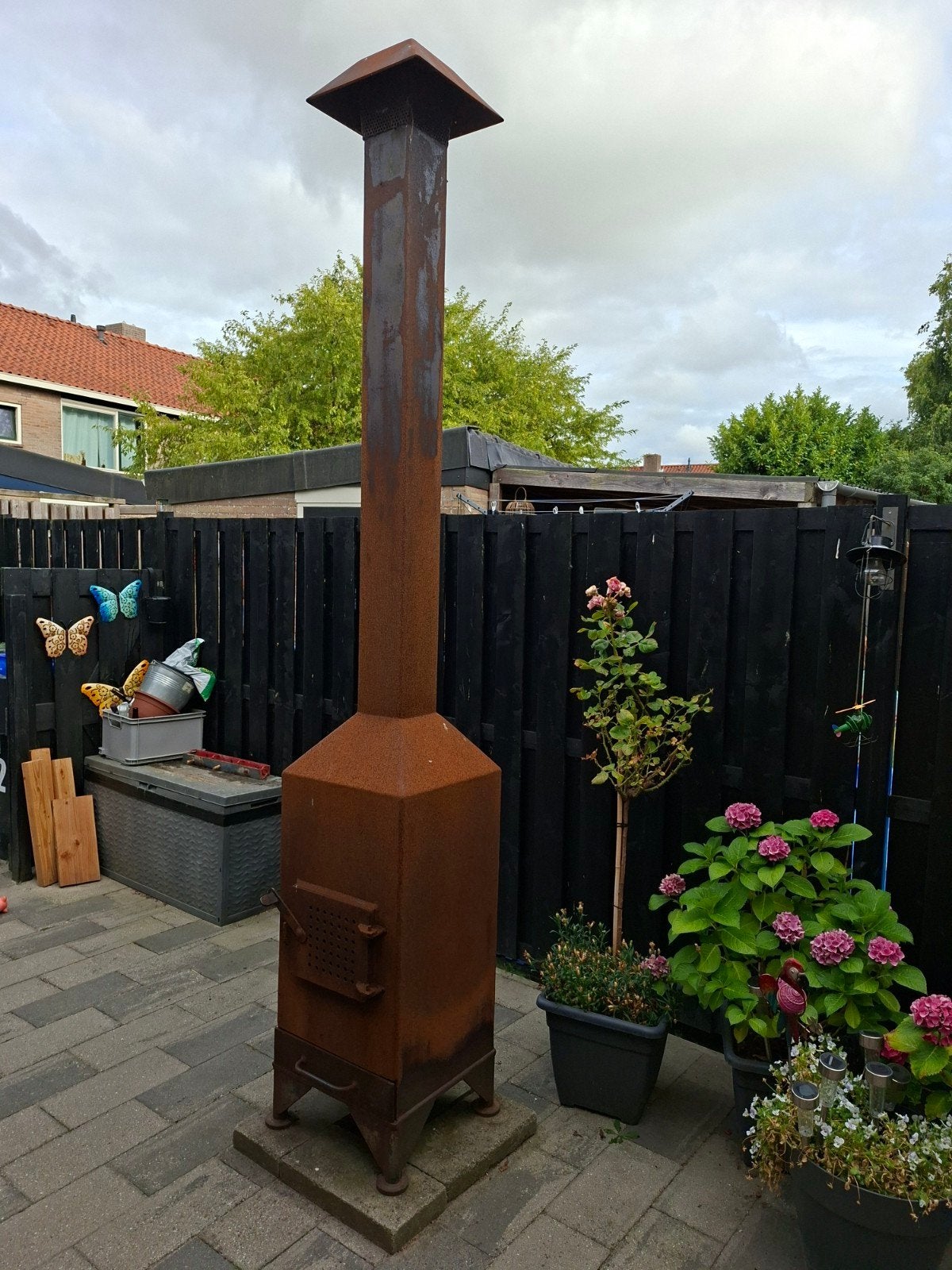 Robuuste zelfbouw tuinhaard / buitenhaard van 8mm staal, Ophalen, Gebruikt