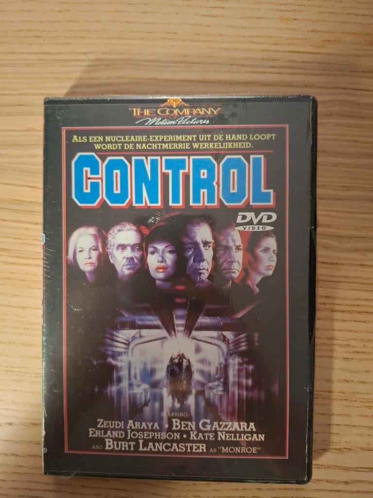 Control *Nieuw in Seal*, Ophalen of Verzenden, Nieuw in verpakking