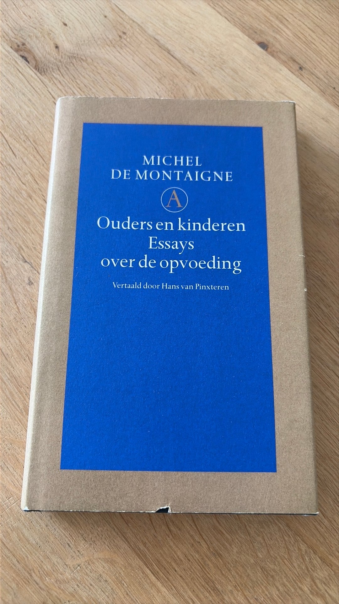 Ouders en kinderen; Essays over de opvoeding - Michel de M, Boeken, Ophalen of Verzenden, Gelezen, Eén auteur