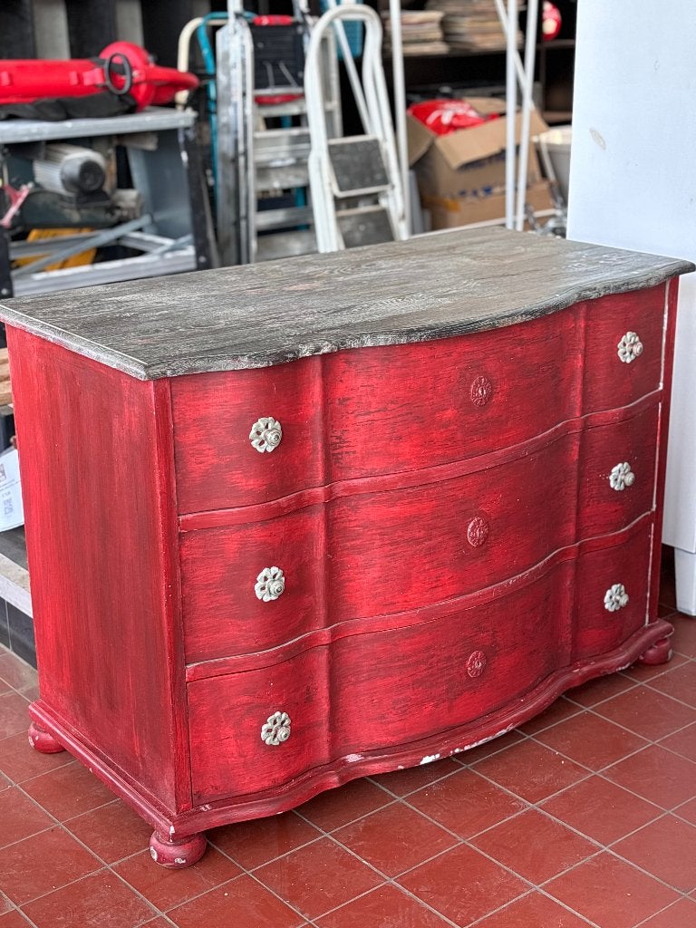 Rode houten ladekast commode buikkast 3 laden  CS26865, Ophalen, Gebruikt, 100 tot 150 cm, Klassiek