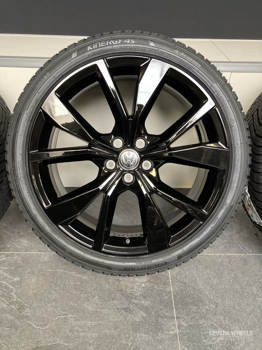 18” originele Volkswagen Polo 2G0 Misano velgen banden 5x100, Auto-onderdelen, 18 inch, -, -, Banden en Velgen