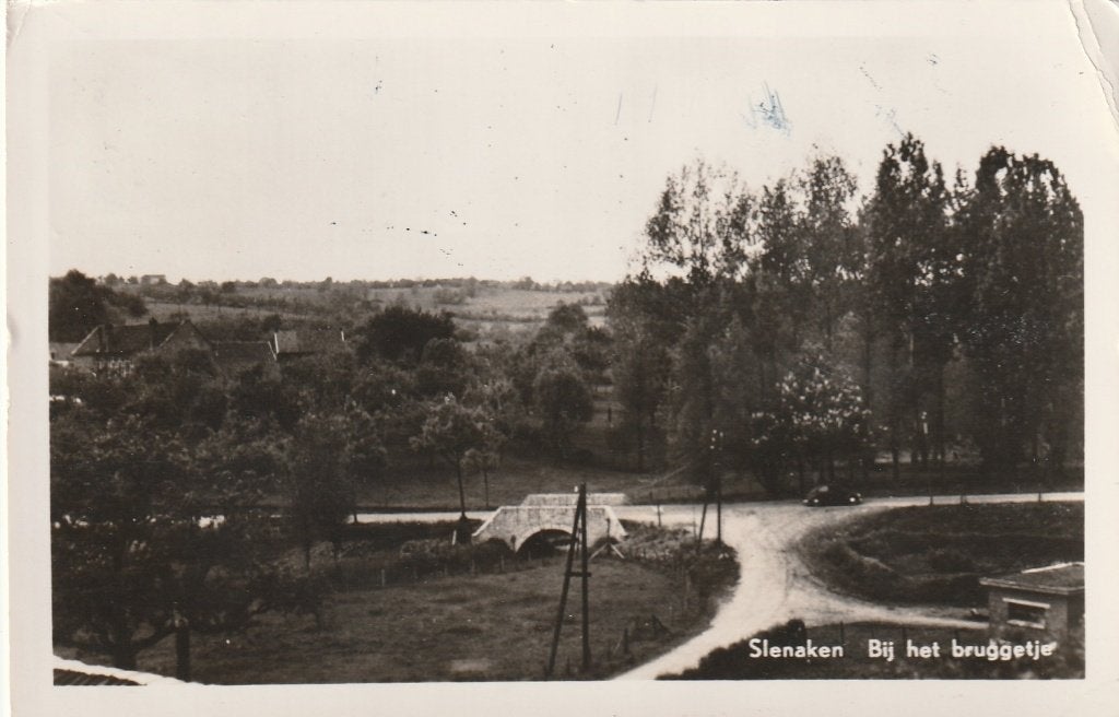 SLENAKEN Bij het Bruggetje 1952, Verzenden, 1940 tot 1960, Gelopen, Limburg