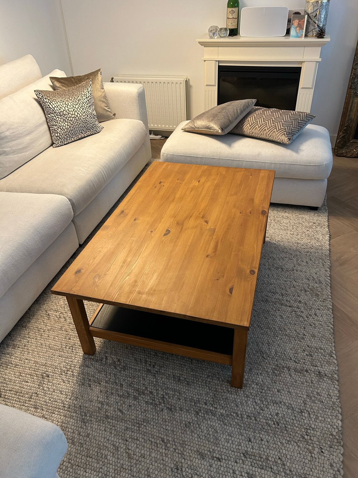 Stevige salontafel met houten nerf en opbergplank, Huis en Inrichting, Ophalen, Gebruikt, 100 tot 150 cm, 50 tot 100 cm